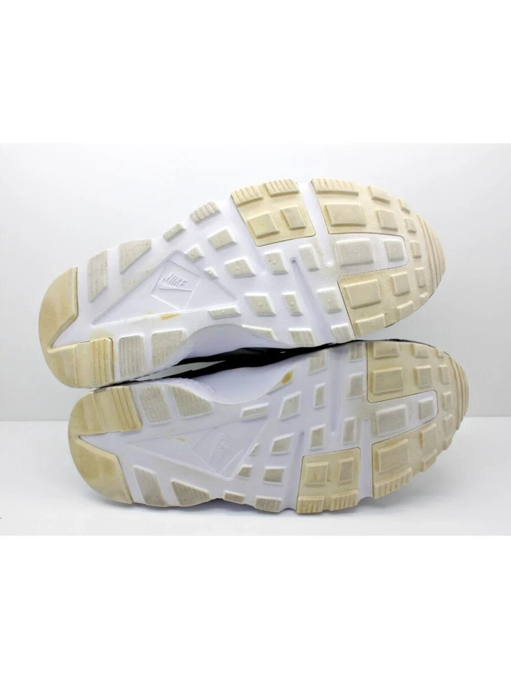 Nike Huarache Free Run 2016 Varsity Gray white Leather 654275-012 Youth Size 6.5